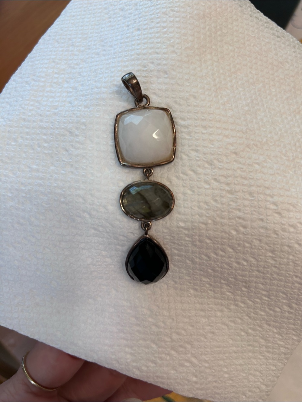 Barse Thai 925 SS faceted onyx drop pendant